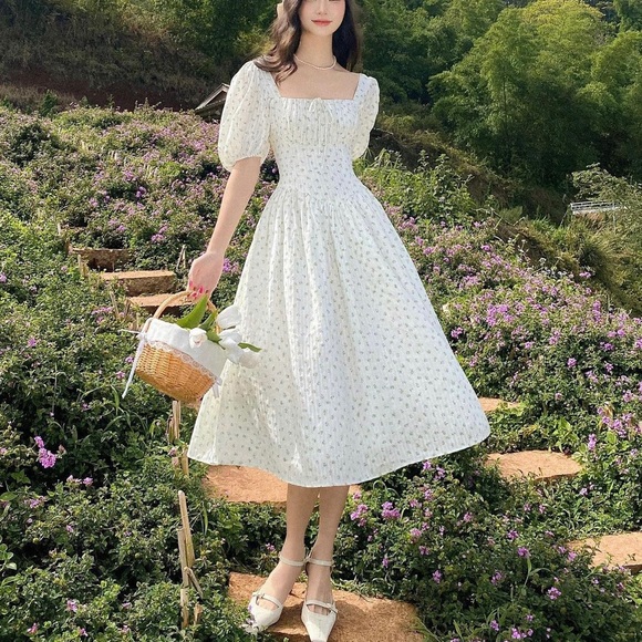 Floral Print Puff Sleeve Dress - Picture 3 of 4